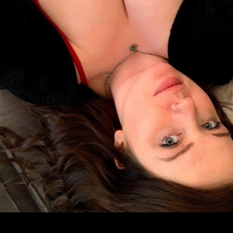 ChanelleRedd cover image