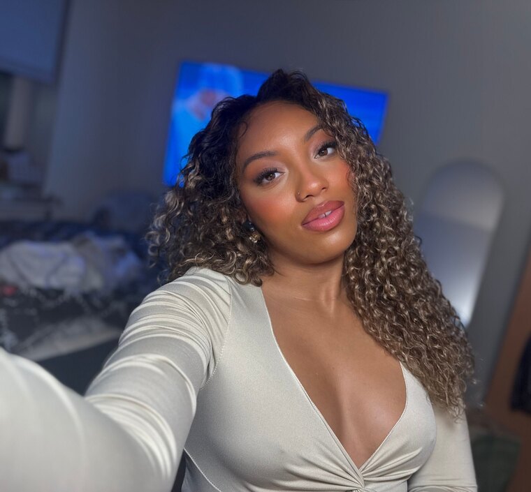 Chanelle Beauty cover image