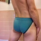 E🍑 avatar