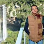 CHARLIN CASTRO avatar