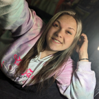 Nikkolette avatar