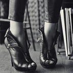 Chastity in Heels avatar