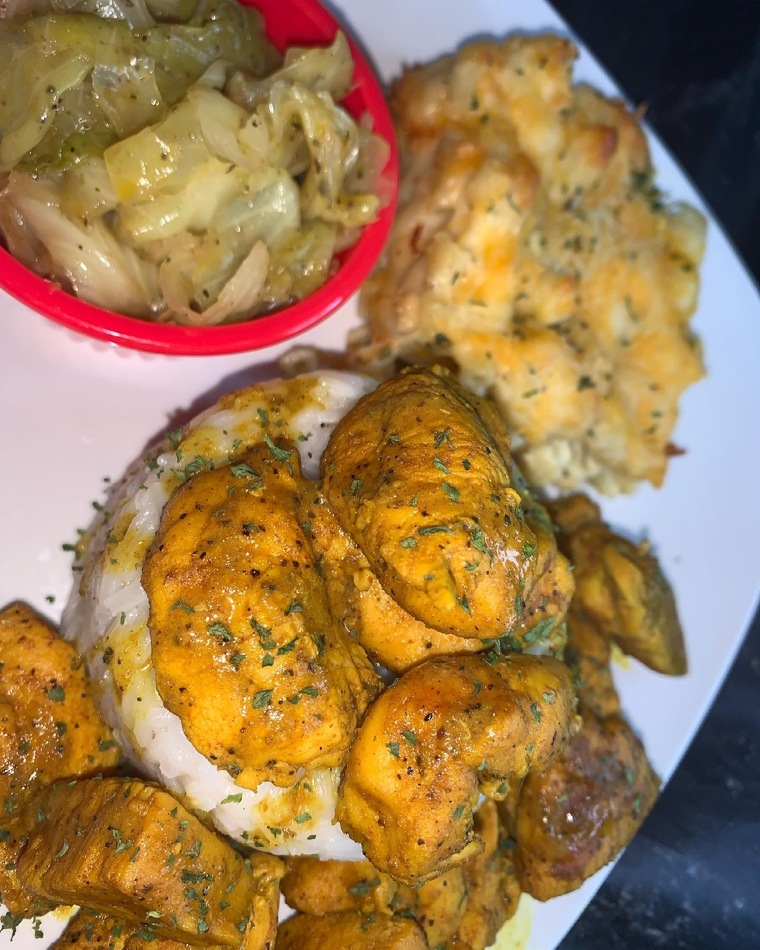 ChefBunz 👩🏾‍🍳😋 cover image