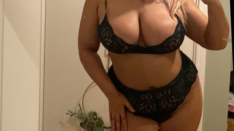 ChelseaOnCam cover image
