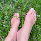CherryBlossomToes avatar