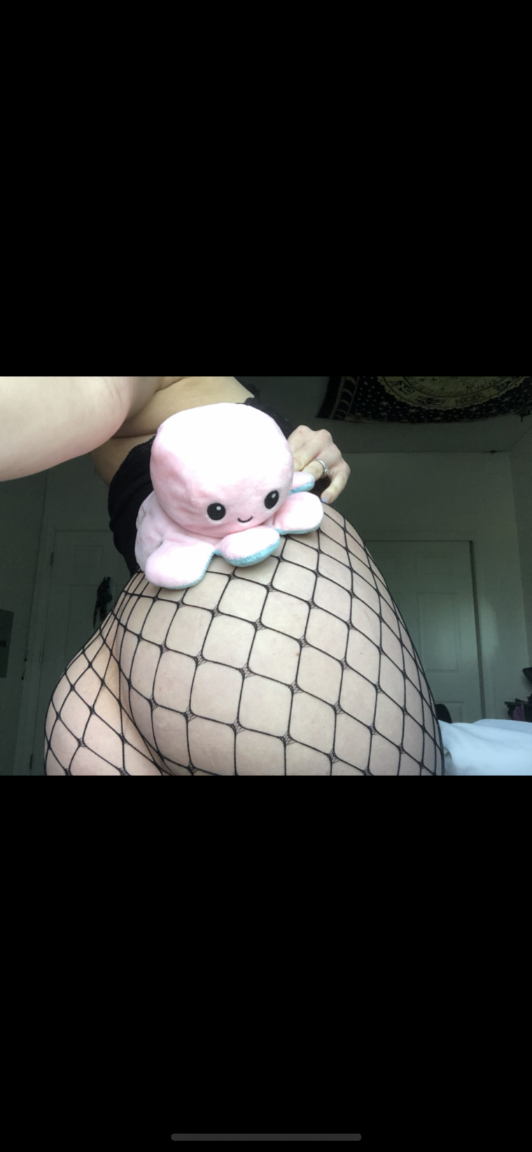 𝙲𝚑𝚎𝚛𝚛𝚢 cover image