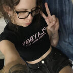 Chickiwithglasses avatar