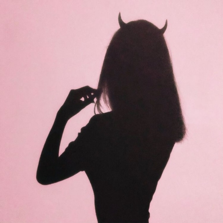 😈 cover image