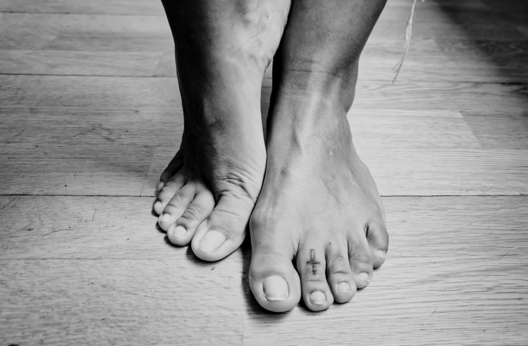 Julia Feet banner image