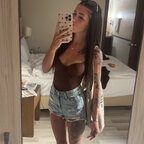 Slim brunette x avatar