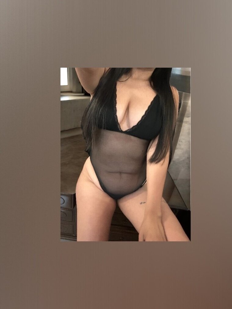 Chloé Latin Goddess 🔥🖤 cover image