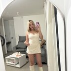 Chloe Sinclair avatar
