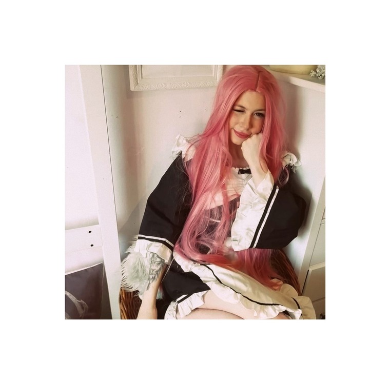 Chloe Rose banner image