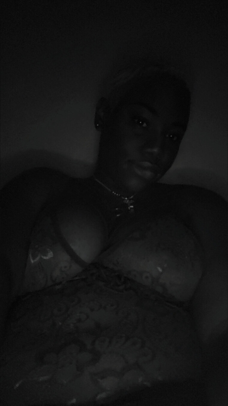 Blonde baddie cover image
