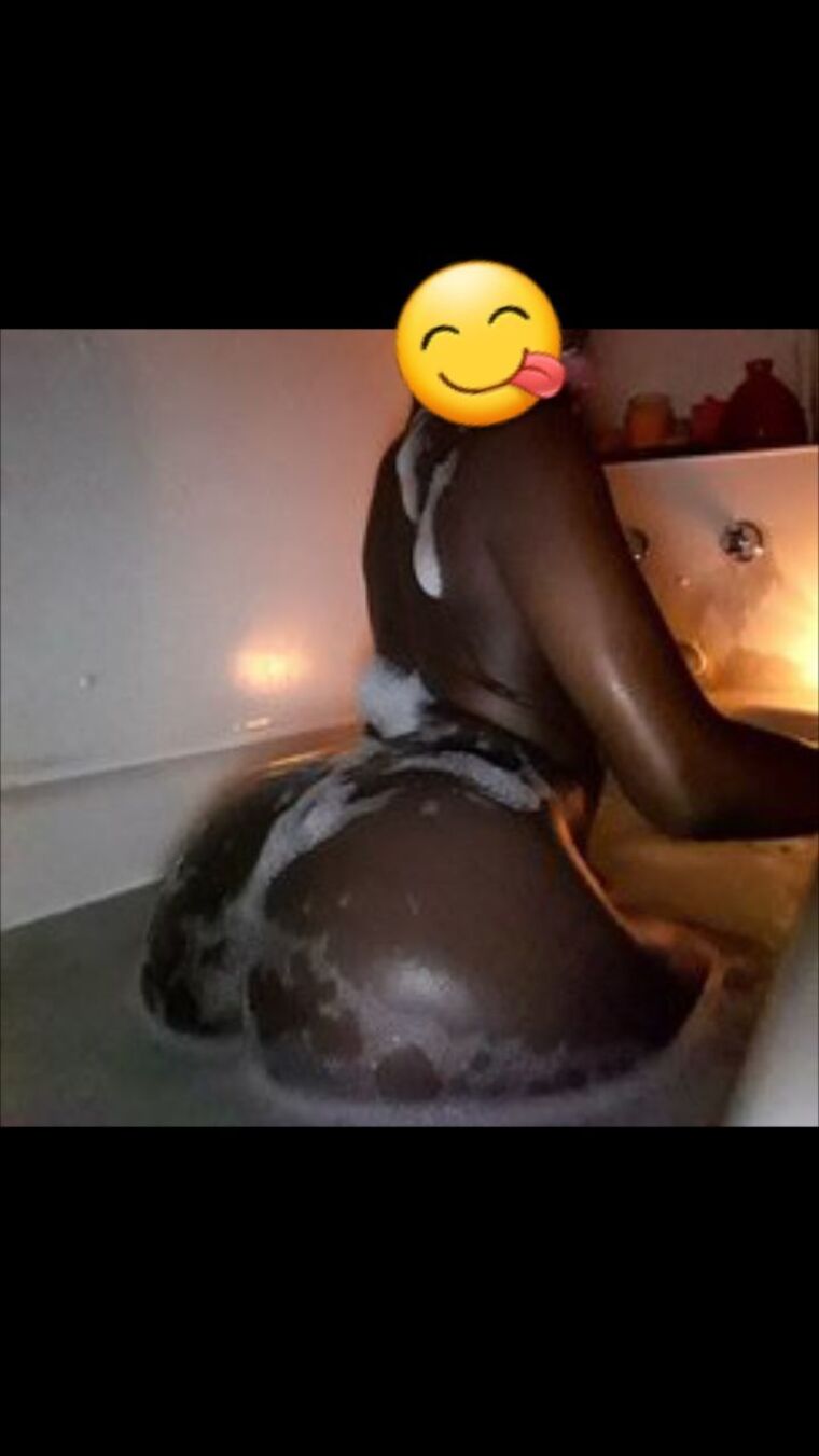 HERSHEY 🥰💦 cover image