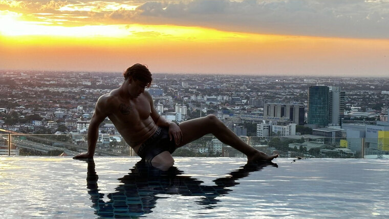 Chris 🇮🇹 banner image