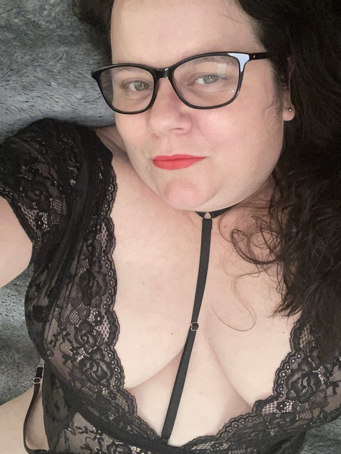 Sexy lil minx xxx cover image