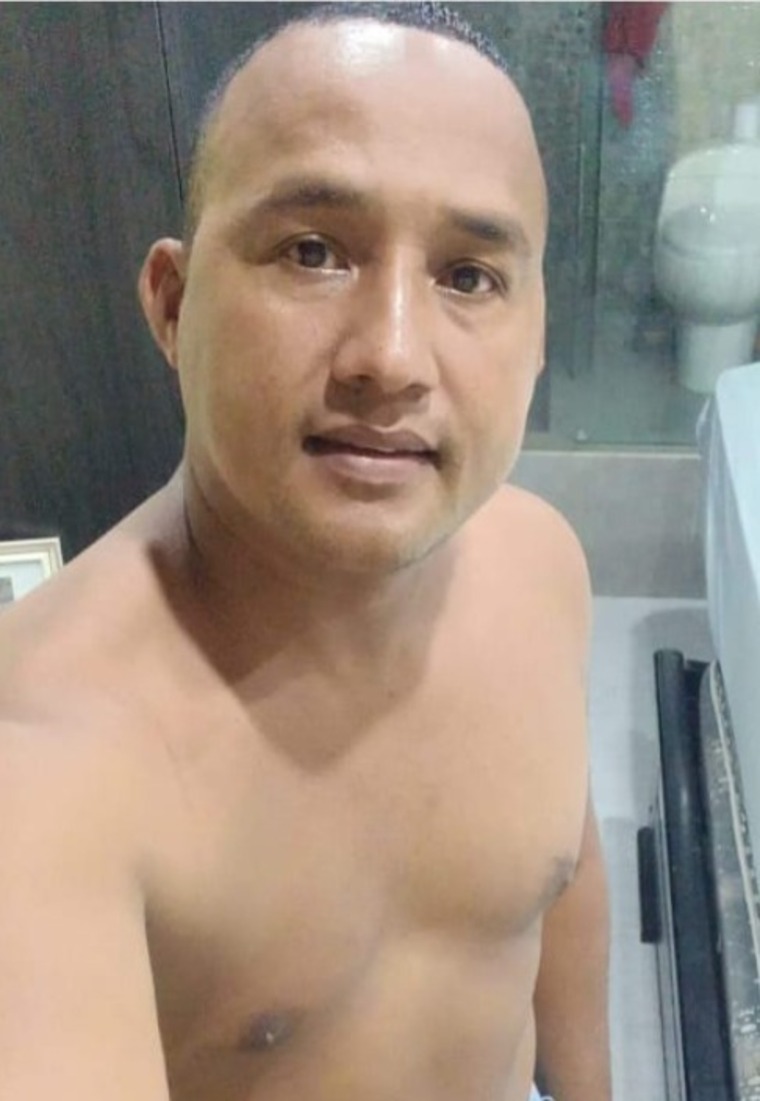 Carlos Bravo banner image
