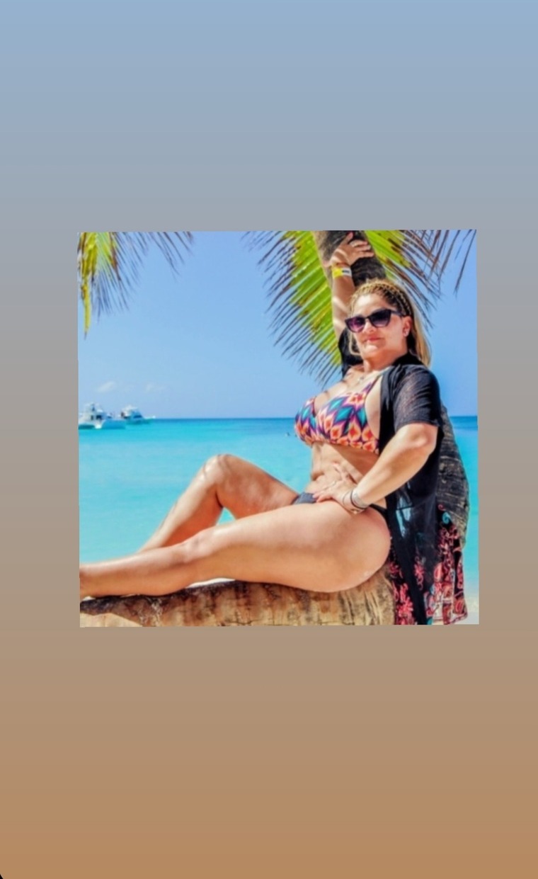 Cinthia Evelyn cover image