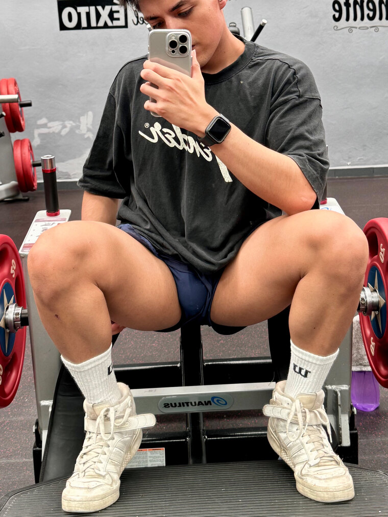 Cesar Juarexx cover image