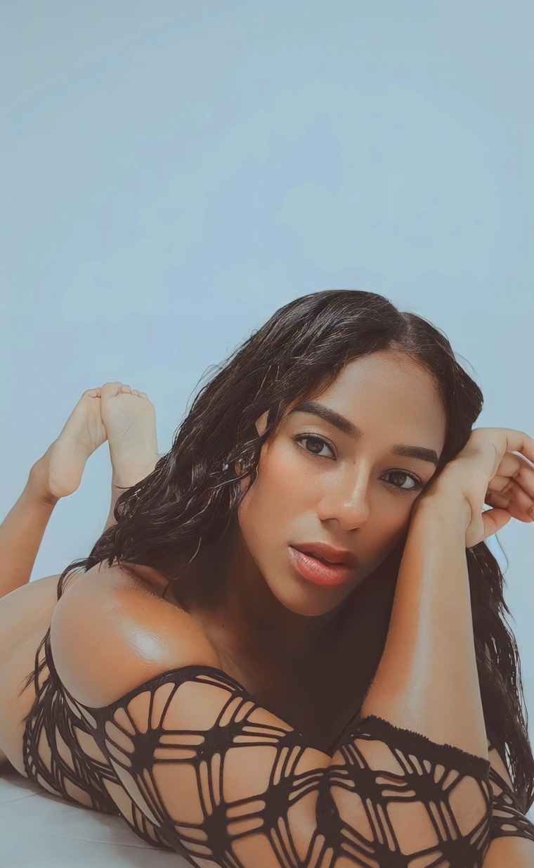 π·οΈCLEO THOMSON π·οΈ banner image