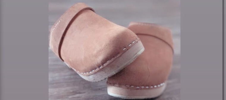Clog cutie xoxo banner image