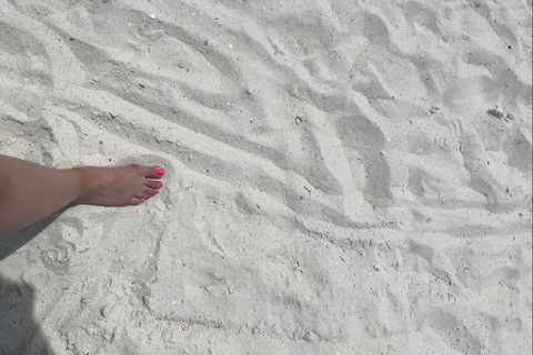 ColombianFeet12 cover image