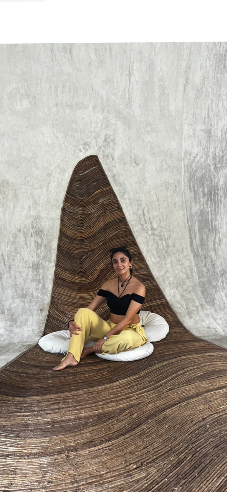 jaqueline alvarez cover image