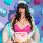 Captain Party Tits 🎉 avatar