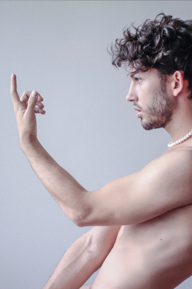 Cris Lacruá banner image