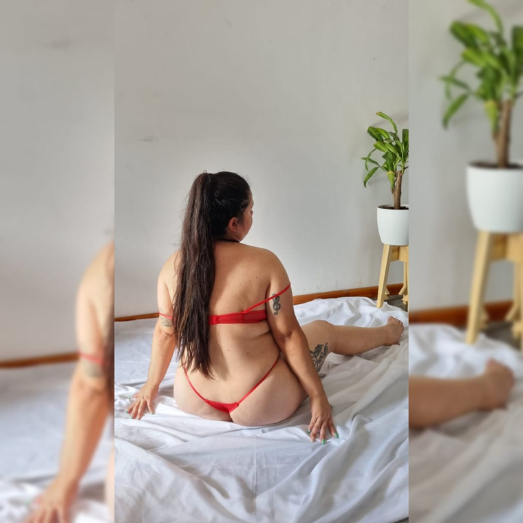 Queen👑 banner image