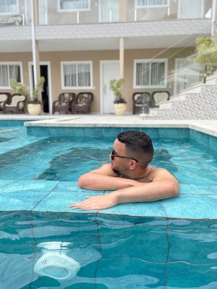 Angelo Cruz cover image