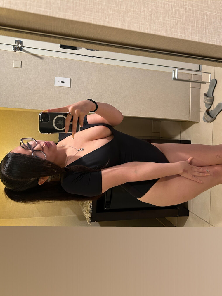 crybabyemily banner image