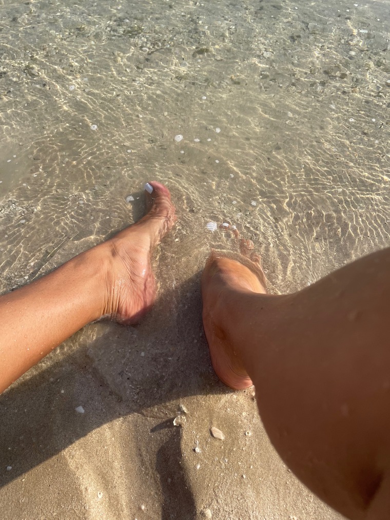 Curl my toes banner image