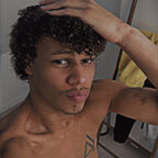 Curlyboy77 avatar