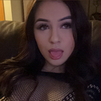Isabella 💋👅 portrait