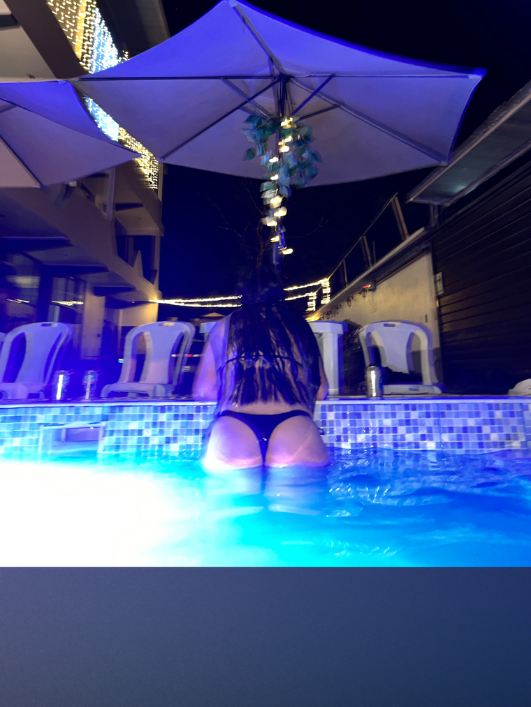 Curvyskyy cover image