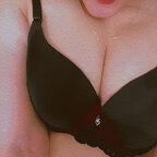 Curvyasian777 avatar