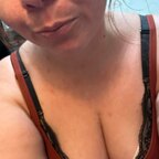 CurvyBrunette avatar