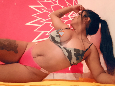 Curvy brunette cover image