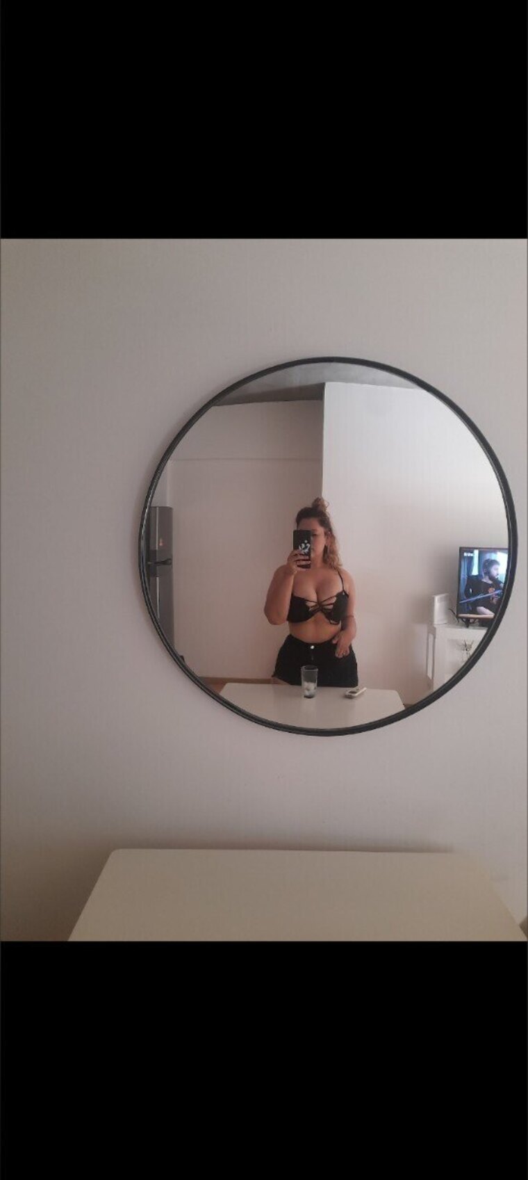 Busty Latina Andrea cover image