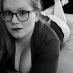 CurvyLeo93 avatar