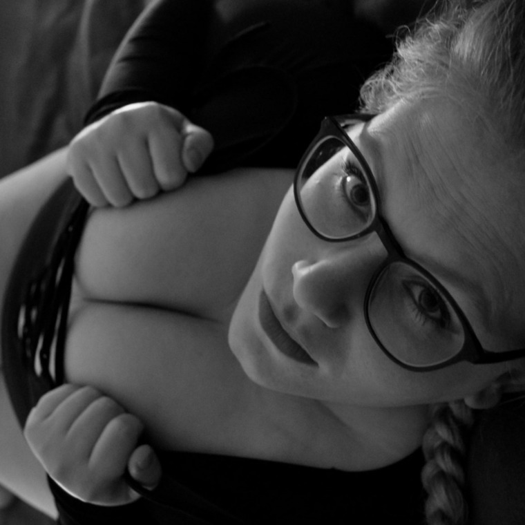 CurvyLeo93 banner image