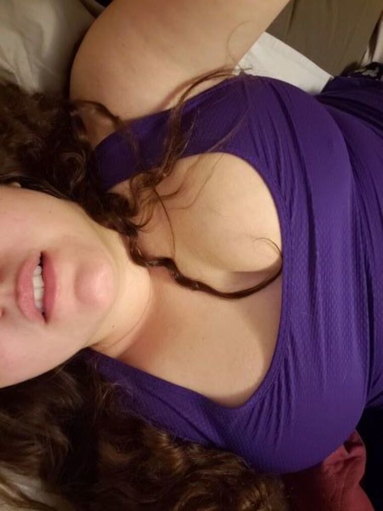 Curvymeteorgirl banner image