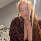 Curvyredhead avatar
