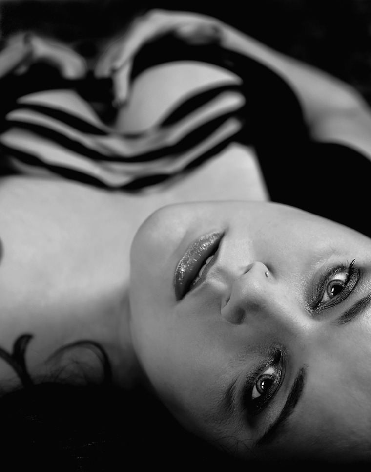 Curvyvanni cover image