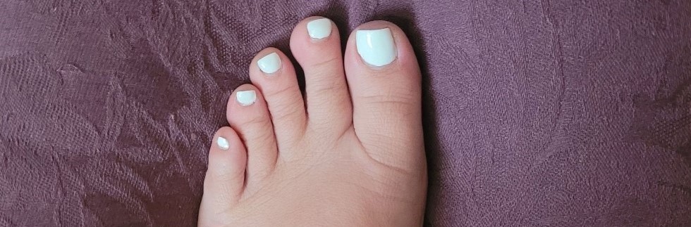 Jennifer Dean Toes banner image