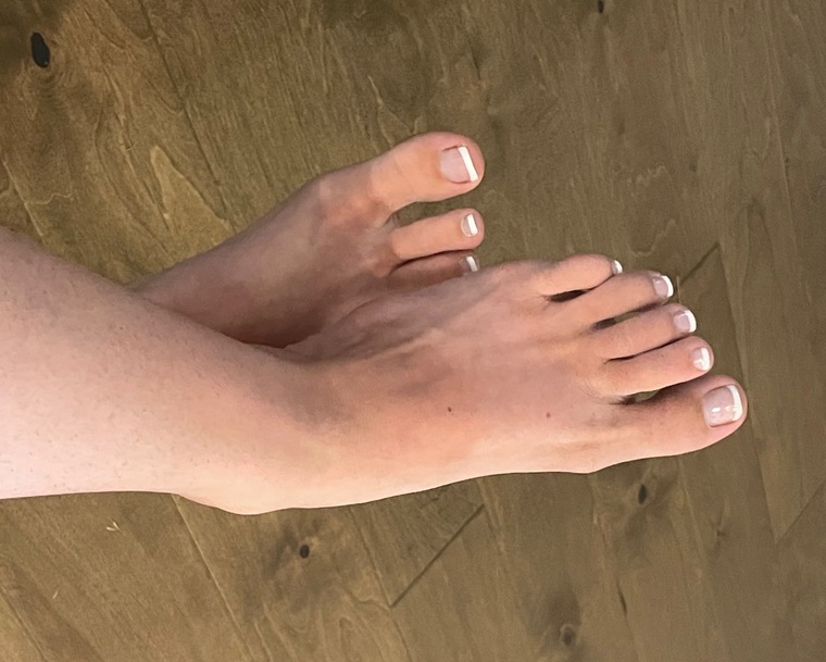 For your fellow feet lovers ๐ฅฐ๐๐ป๐ฃ banner image