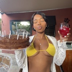 Cutey w/ a booty avatar