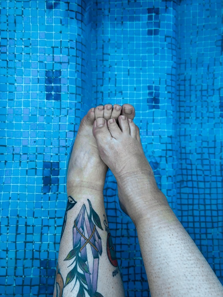Cutie Foot 4 U cover image